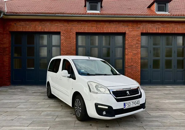 peugeot partner chojna Peugeot Partner cena 32500 przebieg: 115000, rok produkcji 2015 z Chojna